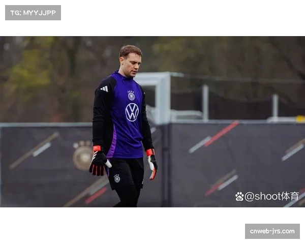 拜仁门神诺伊尔因大腿肌肉纤维撕裂将缺阵 拜仁门神诺伊尔因大腿肌肉纤维撕裂将缺阵