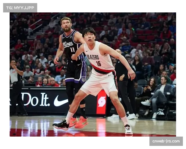 梅尔顿替补23分高效爆发,勇士三分雨击溃开拓者 梅尔顿替补23分高效爆发,勇士三分雨击溃开拓者