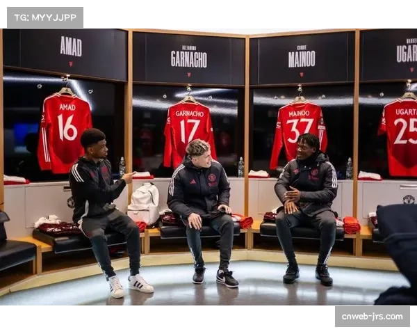 利马回应名宿批评：希望当面沟通，曼联更衣室支持球员表达